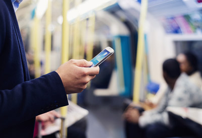 Android Pay now accepted for pay as you go travel on TfL services