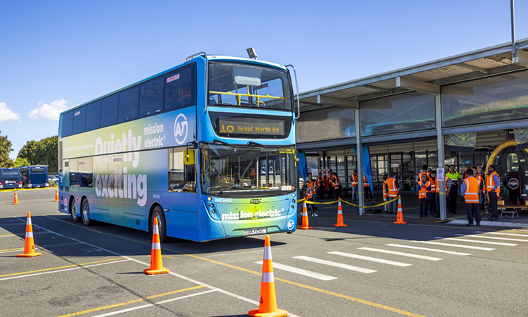Kinetic takes Zero Emission busing to new heights in Auckland