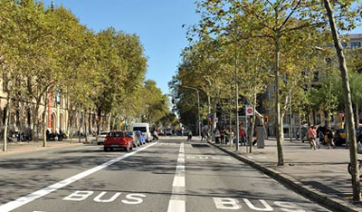 Barcelona designated bus lanes - two separate lanes allowing for overtaking.