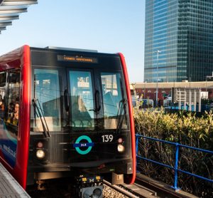 Oldest DLR trains to be replaced with brand new rolling stock