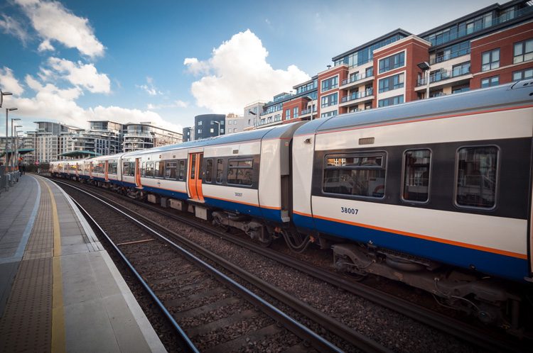 Deaf awareness training to begin for London Overground staff