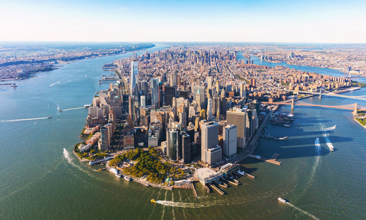 Bill de Blasio announces new initiatives to improve New York mobility