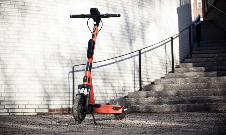 Voi’s new partnership to deploy computer vision on e-scooters in Europe