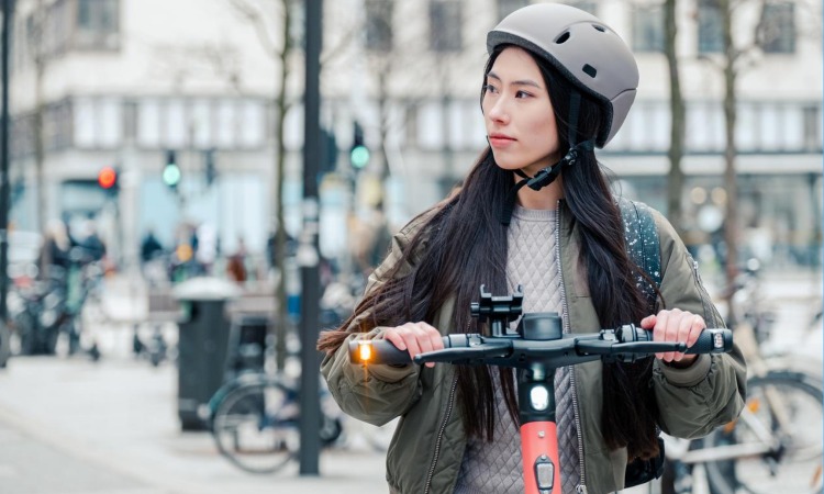 New report from Voi Technology highlights lack of gender equity in e-scooter usage