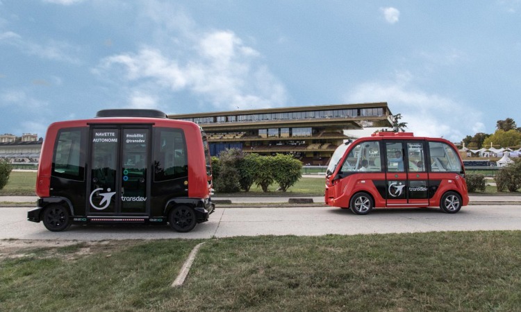 Enhancing public transport using autonomous vehicle technology