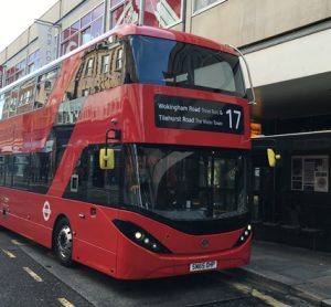 Reading Buses trials new bus types to speed up route