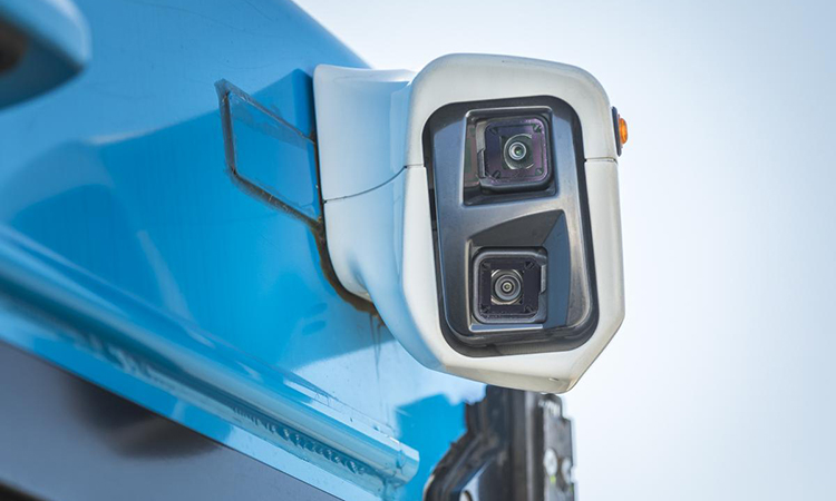 STM to begin road testing of rear-view cameras on buses