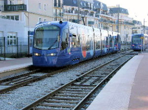 Tram-Train in operation in Paris 