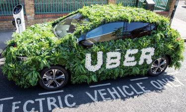 New Uber partnership to bring up to 25,000 EVs to European capitals