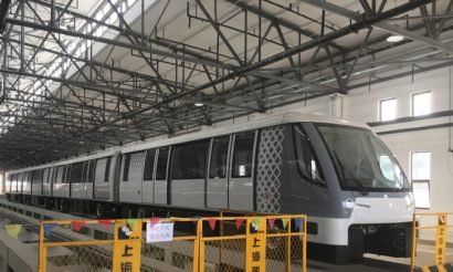 Bombardier delivers driverless automated people mover for Shanghai Shentong Metro 