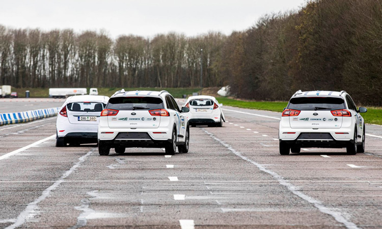 Connected vehicle project could 'end motorway pile-ups'