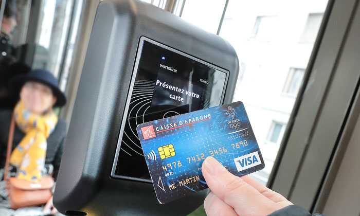 Contactless cards have become tickets for the first time in France