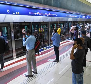 dubai metro can get busy at peak times