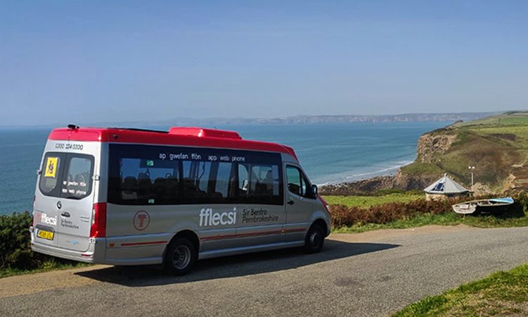 Transport for Wales expands fflecsi service in Pembrokeshire